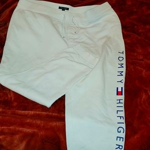 Tommy Hilfiger Sweats 2x White Pockets